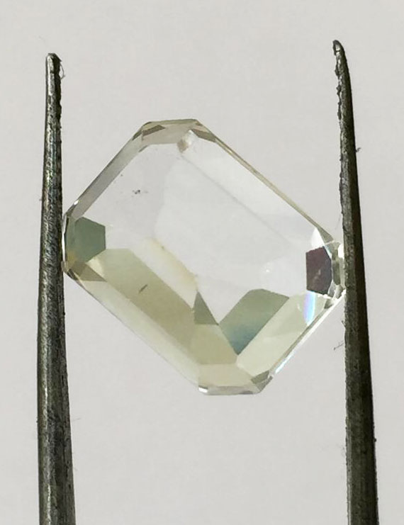 10.07 Ratti (9.07 ct) Natural Certified White Topaz